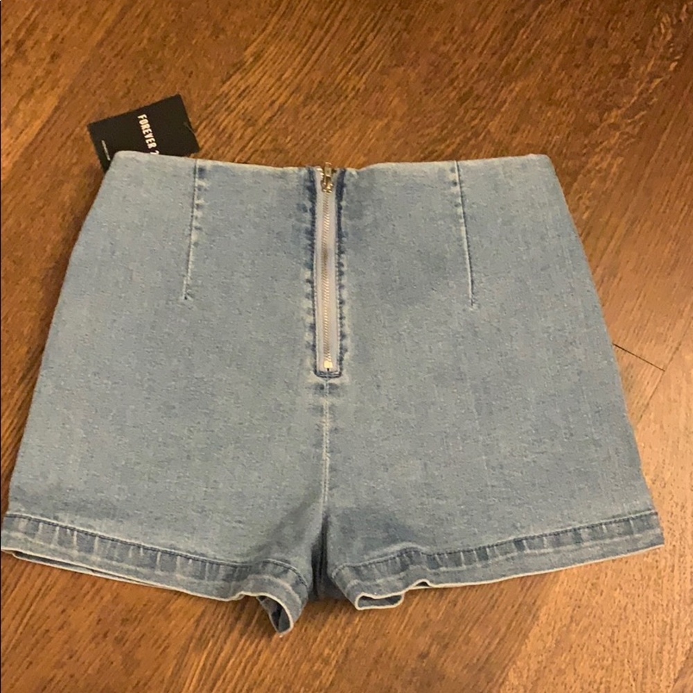 Denim High Rise Shorts - Picture 2 of 2